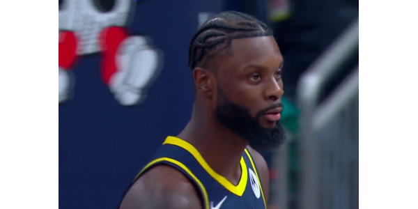 Stephenson anotó 20 puntos en un solo cuarto Stephenson anotó 20 puntos en un solo cuarto